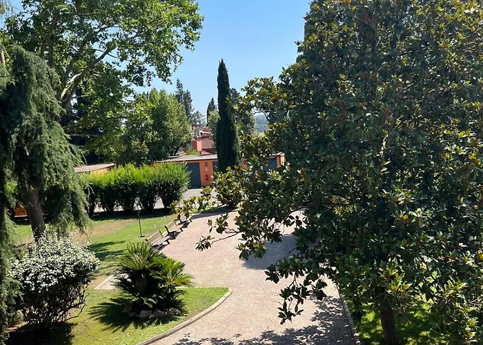Hero's Garden Relais Апарт-отель