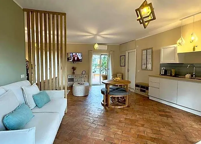 Hero's Garden Relais Апарт-отель